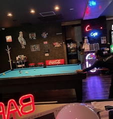 Cafe & Pool Bar Contact コンタクト