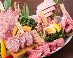 炭火和牛一頭焼肉 錦