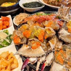 焼肉・韓国料理 KollaBo × マンジョッ＆ソベッチャカンジャンケジャン 三軒茶屋店