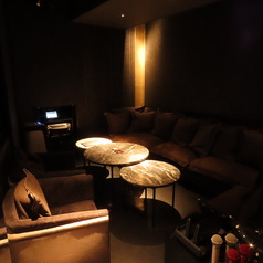 Honeytrap Tokyo ハニートラップトウキョウ