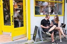 Low Alcoholic Cafe MARUKU