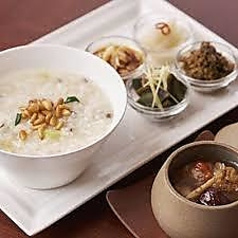 揚州名菜 秦淮春 シンワイシュン 三笠会館本店
